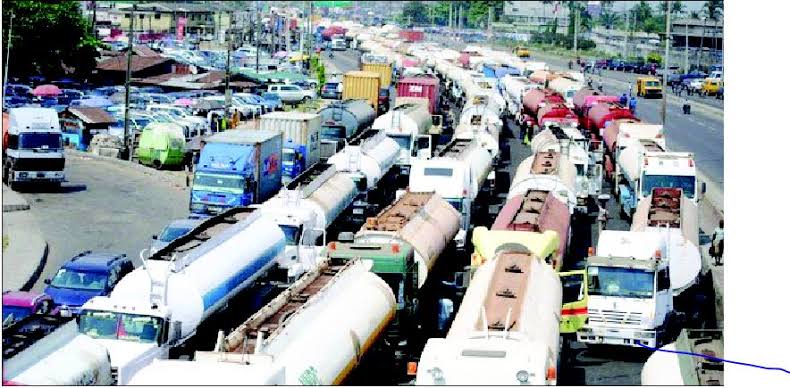 Petroleum Tanker Drivers threaten strike over frequest accidents