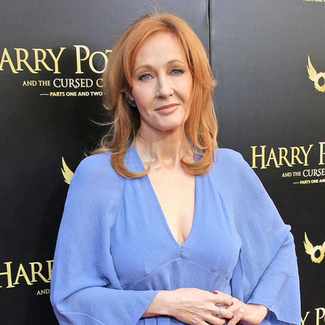 Facts about J.K Rowling, author of the Harry Porter fantasy novel series