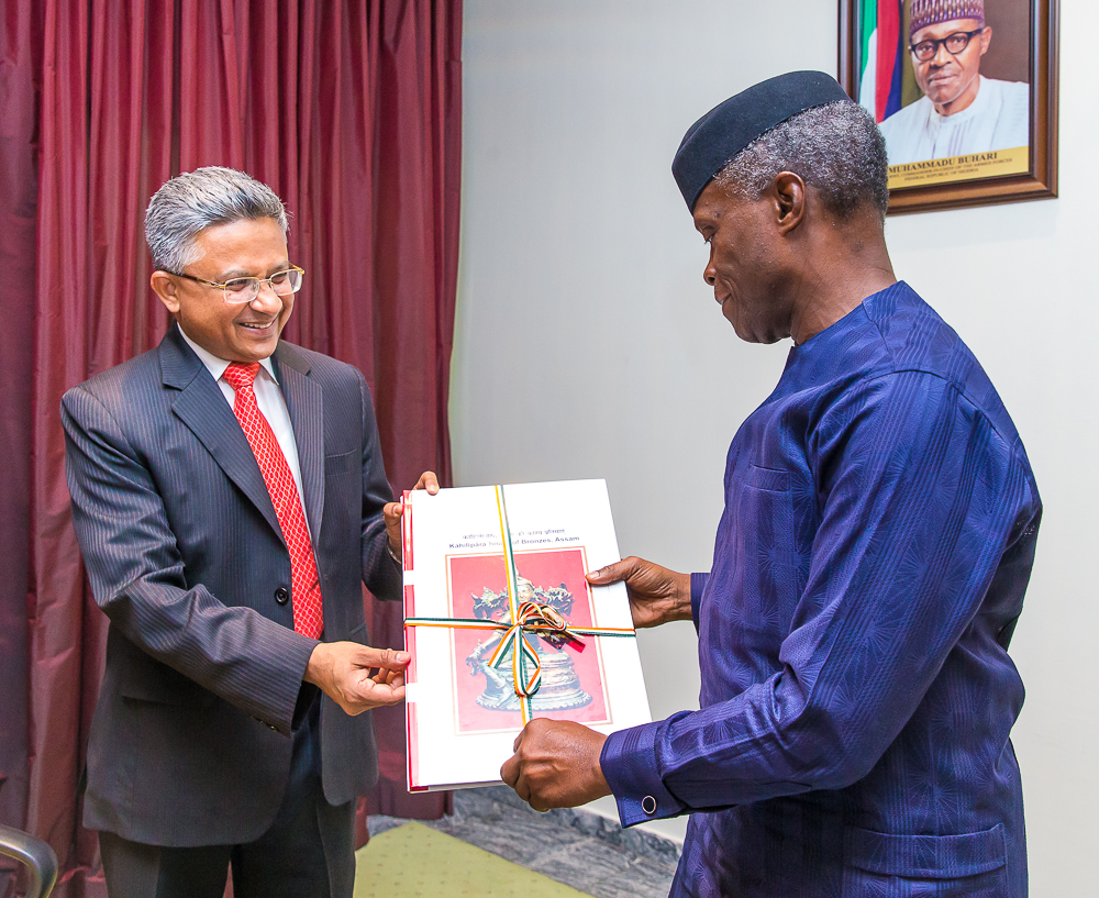 3.-VP-Osinbajo-receives-in-audience-High-Commissioner-of-India-to-Nigeria-H.E.-Shri-Abhay-Thakur4