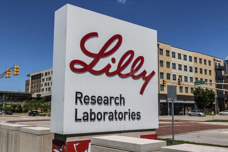 Eli Lilly headquarters in Indianapolis: its COVID-19 drug trial paused