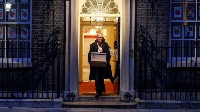Dominic Cummings leaving 10 Downing Street today