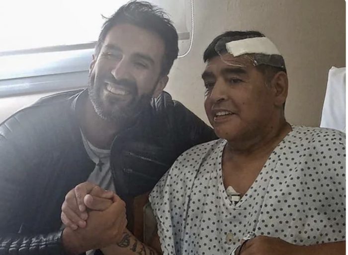 Maradona, right and his doctor Leopoldo Luque