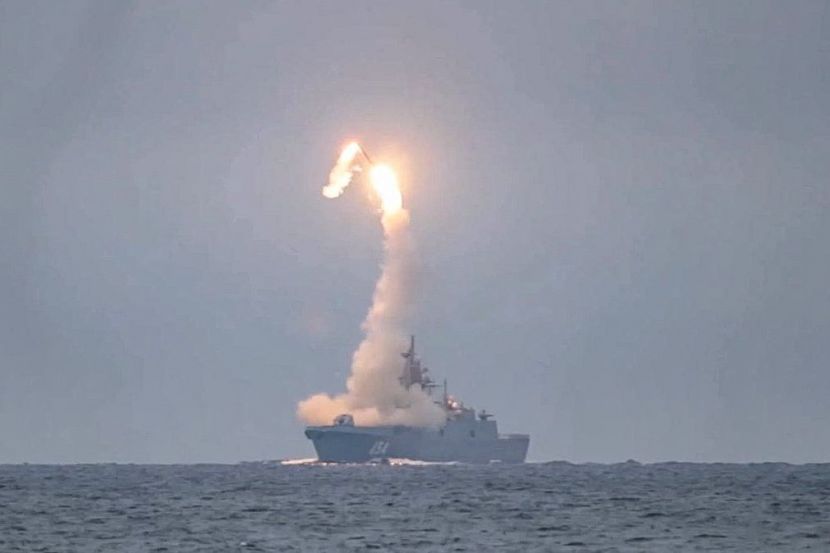 The hypersonic zircon missile being launched from the White Sea by Russia today