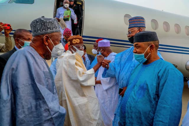 Tinubu being welcomed to Kano. On his right is Governor Ganduje