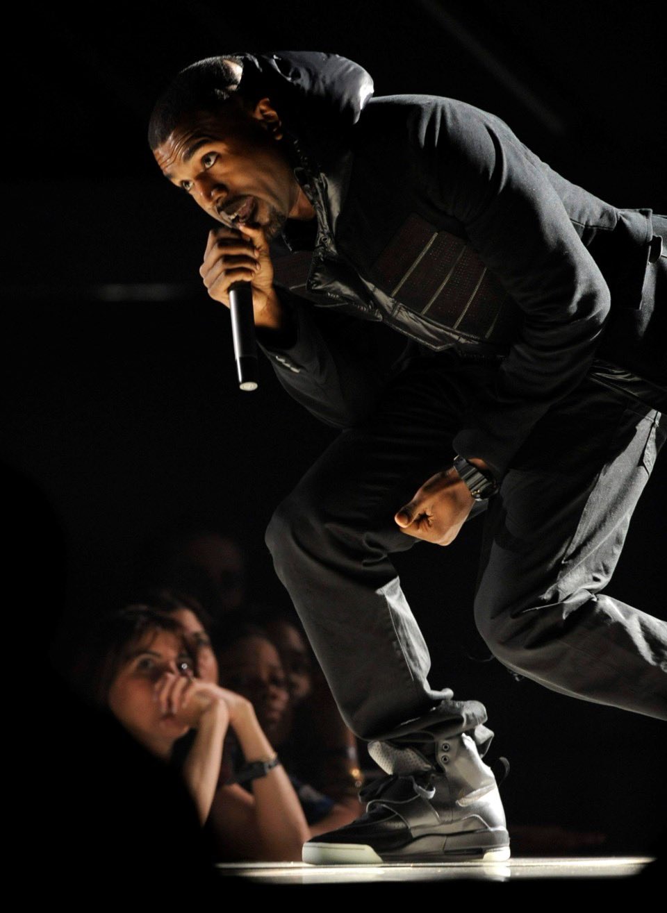 Kanye West during his performance at the Grammy 2008, wearing Nike Air Yeezy 1 Prototype