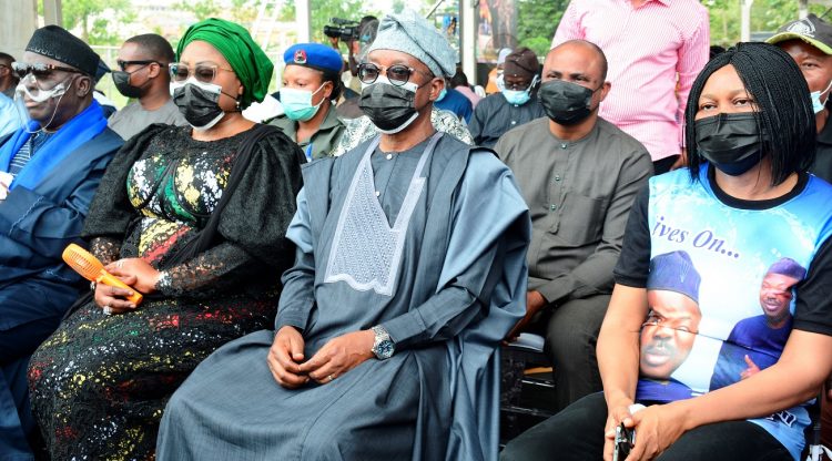 Oyetola, Dr. Joe-Oke-Odumakin and others at the funeral of Yinka Odumakin