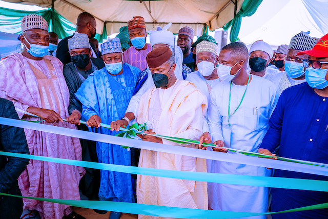 Osinbajo, middle launches the off-grid solar power in Jigawa