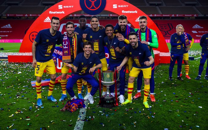 Champions for 31st time: barcelona team with the Copa del Rey