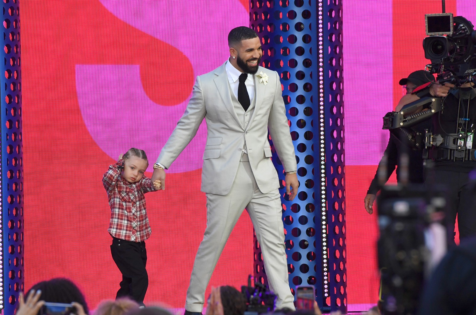 Drake came on stage with 3-year-old son, Adonis Graham.