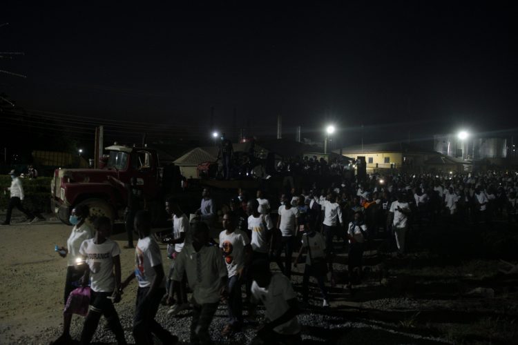 Large number of worshippers during the procession