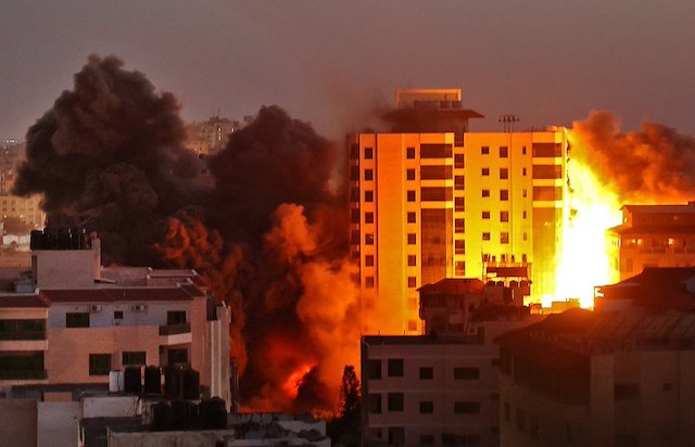 the 13 storey building in Gaza bombed by Israel