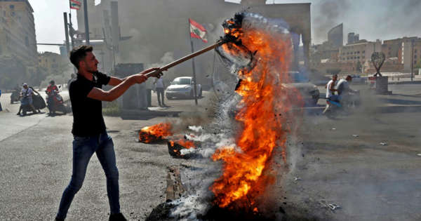 protester in Lebanon
