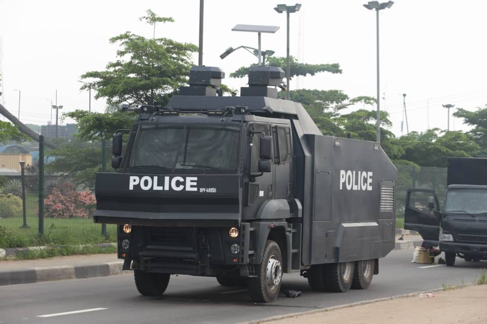 Yoruba Nation: Police, army take over Ojota