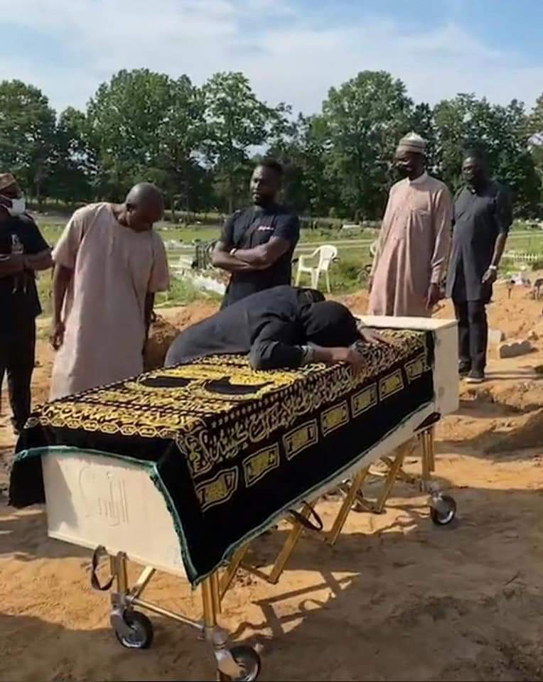 Photos: Sound Sultan buried in US