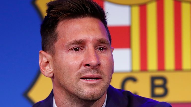 Messi shed tears while saying his good bye to Barcelona