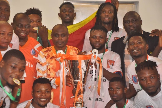 Akwa United players flaunt their trophy: Victory parade on Monday