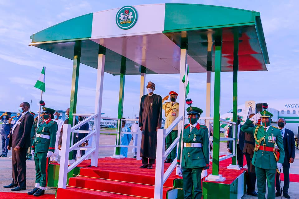 Buhari returns from London