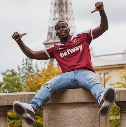 Kurt Zouma signs for West Ham in Paris