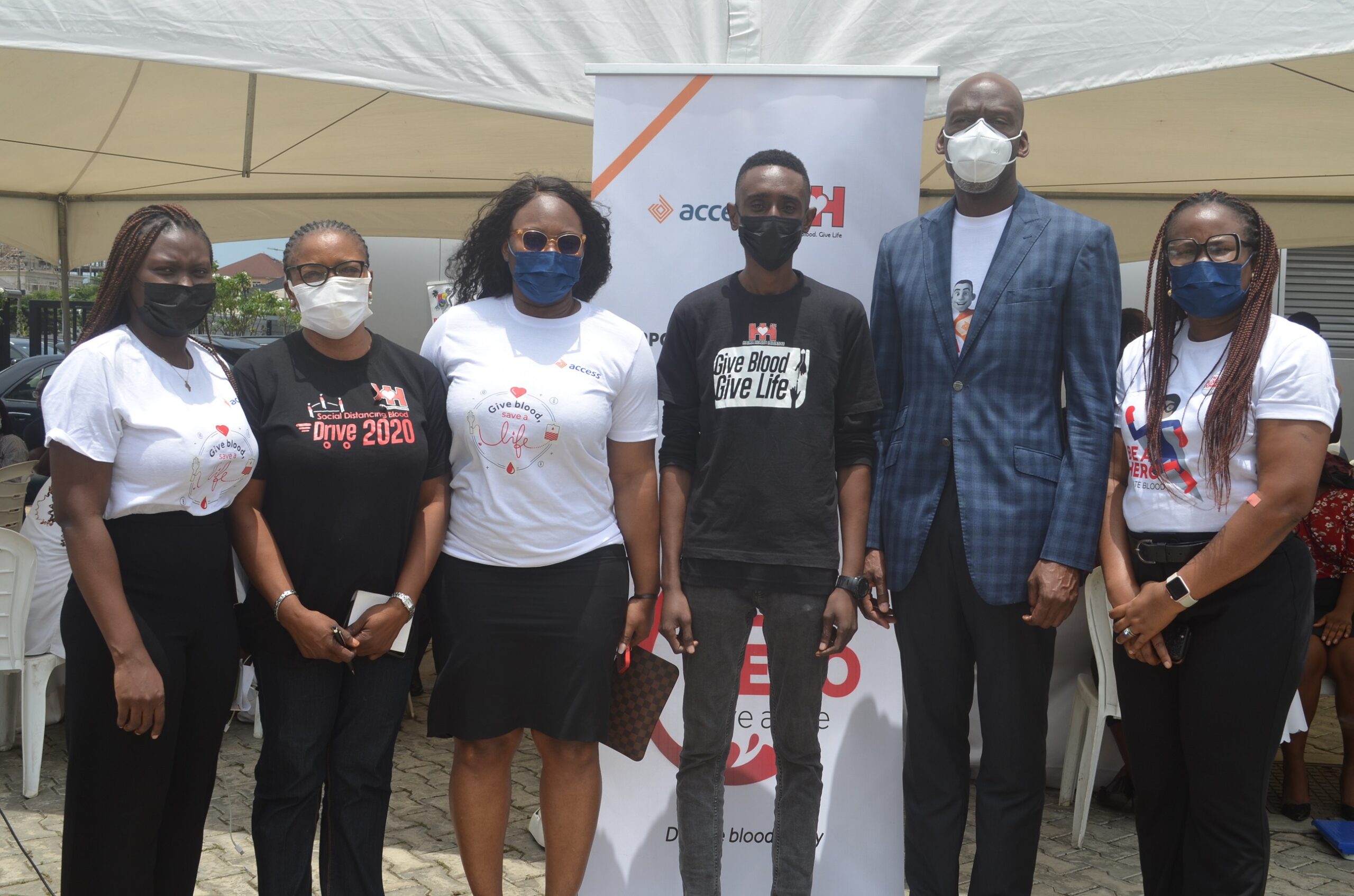 Oluwaseyi Adekanye, Project Lead, Access Bank Corporate Communications CSR Initiative; Animashaun Olayinka, Vice Scientific Officer, Lagos State Blood Transfusion Service; Toyin Henry-Ajayi, Head, Brand and Communications, Access Bank PLC; Oleka Ikechukwu, Media Relations and Program Manager (Lagos), Haima Health Initiative; Amaechi Okobi, Group Head, Corporate Communications, Access Bank PLC, and Ogechukwu Kasie-Nwachukwu, Head, Events and Sponsorship, Access Bank PLC during the two-day 'Save a Life' blood donation drive held at the Access Bank headquarters in Oniru last week.