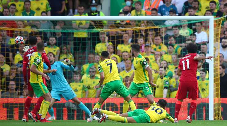 Salah stars as Liverpool bash Norwich in season opener