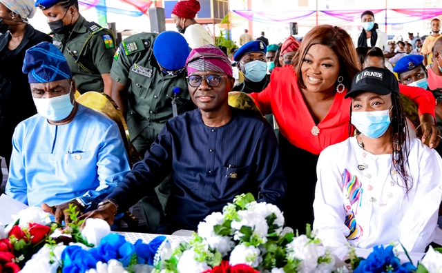 L-R: Deputy Governor, Lagos State, Dr Obafemi Hamzat; the State Governor, Mr Babajide Sanwo-Olu; Nollywood actress and youth influencer, Mrs Funke Akindele-Bello (Jenifer); and Lagos State First Lady, Dr Ibijoke Sanwo-Olu, at the maiden edition of Lagos Inter-Youth Collaboration, organised by Office of Lagos State First Lady, held at LTV Blue Roof, Agidingbi, Ikeja, on Tuesday, September 28, 2021.
