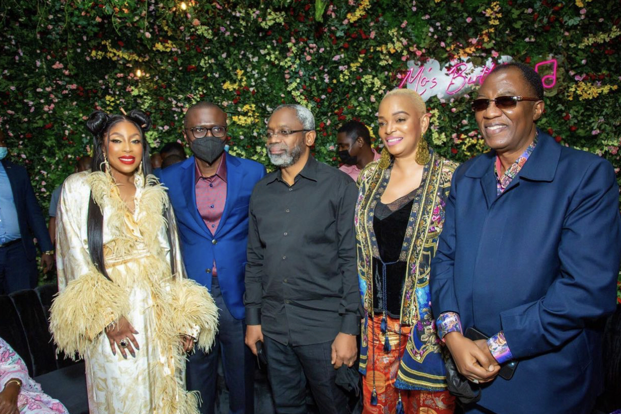 CEO of EbonyLife, Mo Abudu with Governor of Lagos State, Mr Babajide Sanwo-Olu, Speaker House of Representatives, Femi Gbajabiamila, a guest and former governor of Ogun State, Otunba Gbenga Daniels at the dinner