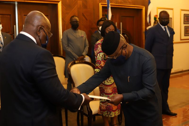 Nigerian High Commissioner to Ghana, Ambassador Ibok-Ete Ekwe Ibas presenting his Letters of Credence to President Nana Addo Dankwa Akufo-Addo, in Accra, Ghana
