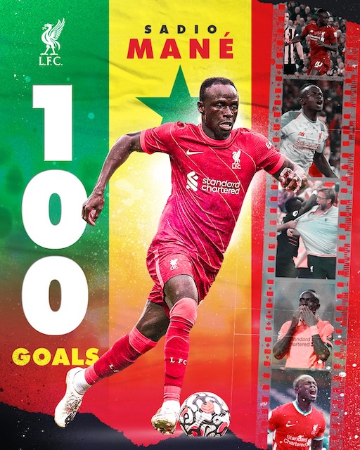 Liverpool celebrate Sadio Mane