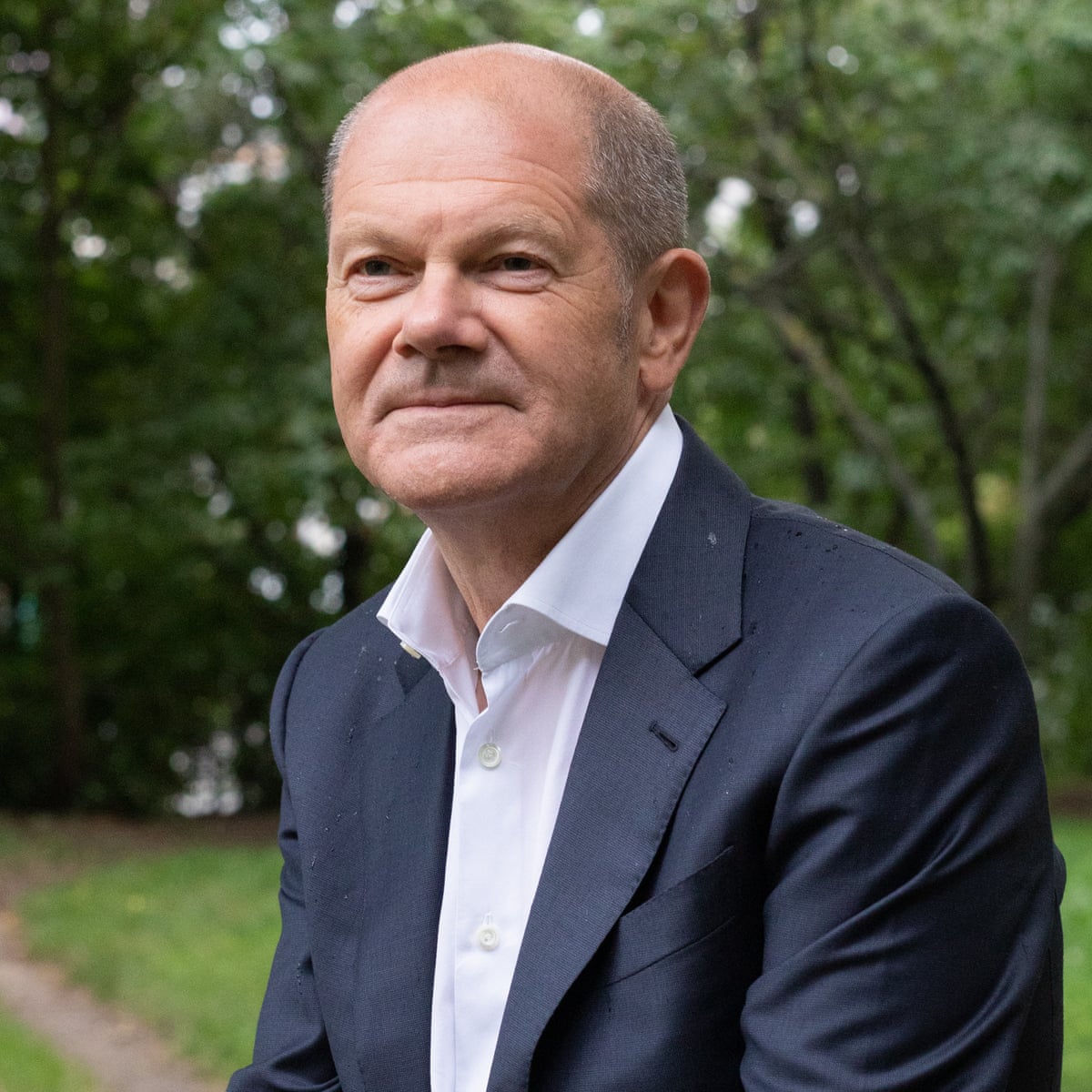 Olaf Scholz: his Social Democrats narrowly beats Merkel's Conservatives