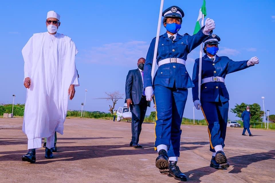 The president arrives Kaduna