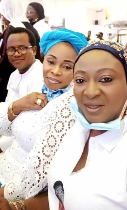 Actress Bimbo Oshin reads tearful tribute to late husband at funeral [Photos]