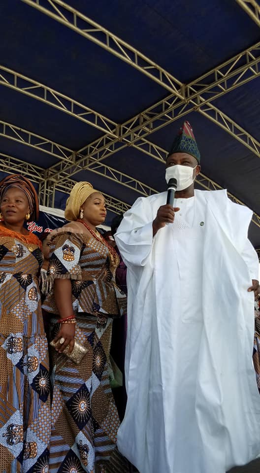 Ibikunle Amosun addresses his kinsmen at the event