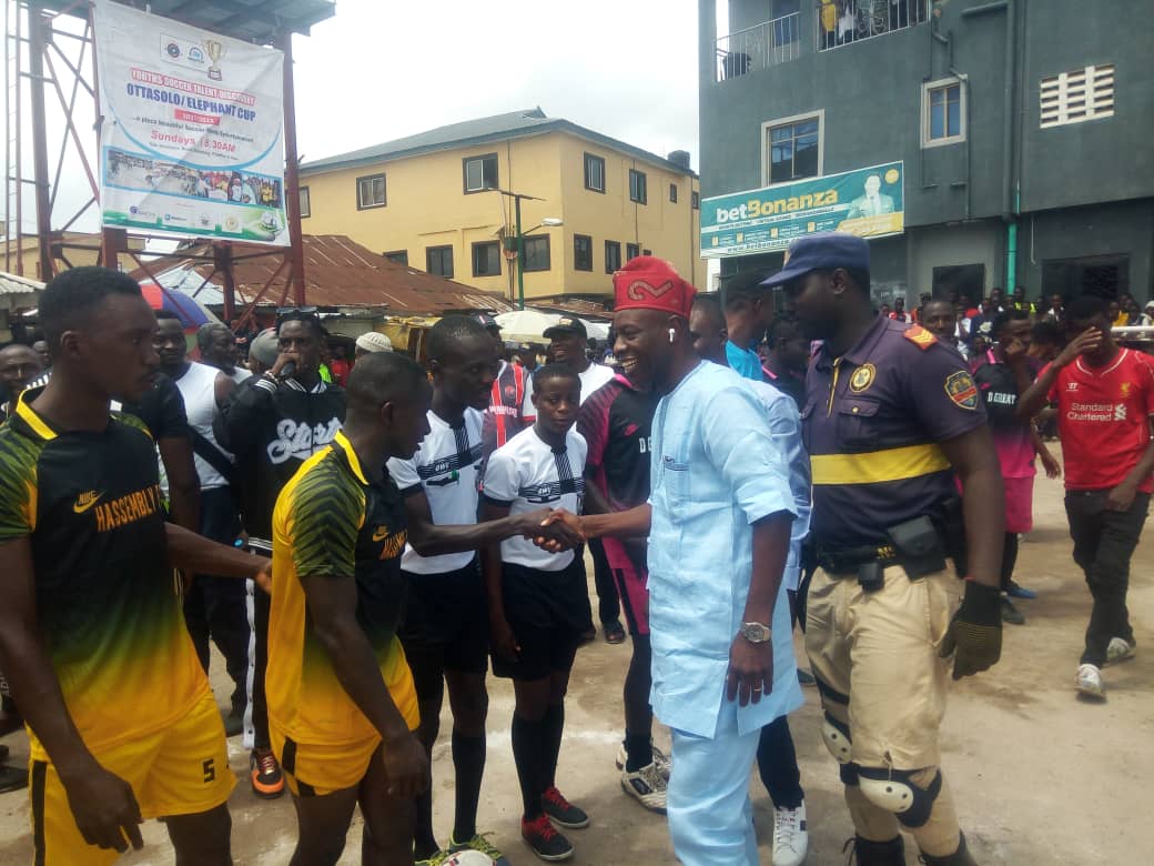 Honourable Yinka Ogundimu, a Lagos lawmaker, Representing Agege Constituency 02 during the 2021/22 opening matches of Ottasolo Elephant Cup Ogba Ashade in Agege Lagos 