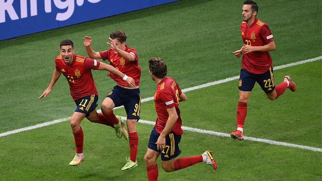 Spain's Ferran Torres Ist left ruins Italy