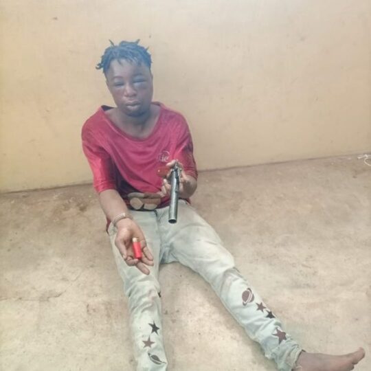 The robber caught in the act in Ilese Ijebu Ode