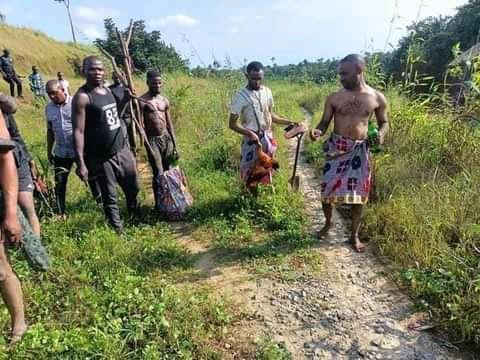 Police exhume the remains of Chief Robert Loolo, the paramount ruler of Luuwa community in Khana LG of Rivers who was abducted over two years ago 