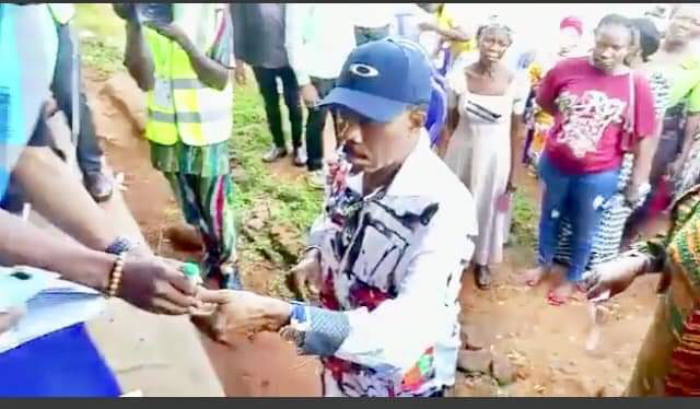 Gov. Obiano while voting at Aguleri