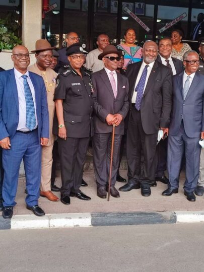 L-R: Mr. Ledum Mitee; the Speaker, Rivers State House of Assembly, Rt. Hon. Ikuinyi-Owaji Ibani; Inspector General of Police, Usman Alkali Baba; Governor of Rivers State, Nyesom Ezenwo Wike; Onueze C.J Okocha, (SAN) and Okey Wali, (SAN) at the Force Headquarters on Monday.