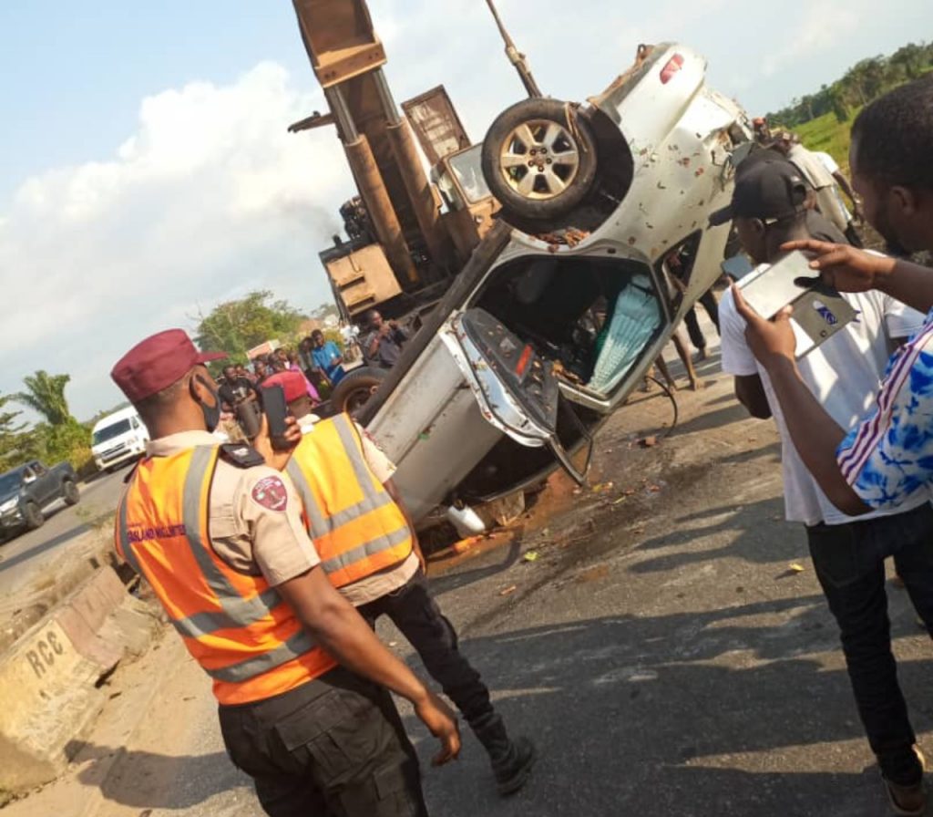 2 die as another vehicle plunges into Ososa River in Ogun