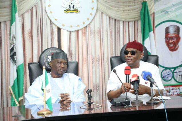 Governor of Rivers State, Nyesom Ezenwo Wike (right) and Governor of Adamawa State, Rt. Hon. Ahmadu Umaru Fintiri (left) at the Government House, Yola on Friday.