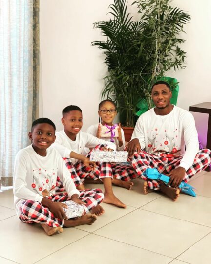 Ighalo gifts children iPhones, others for Christmas