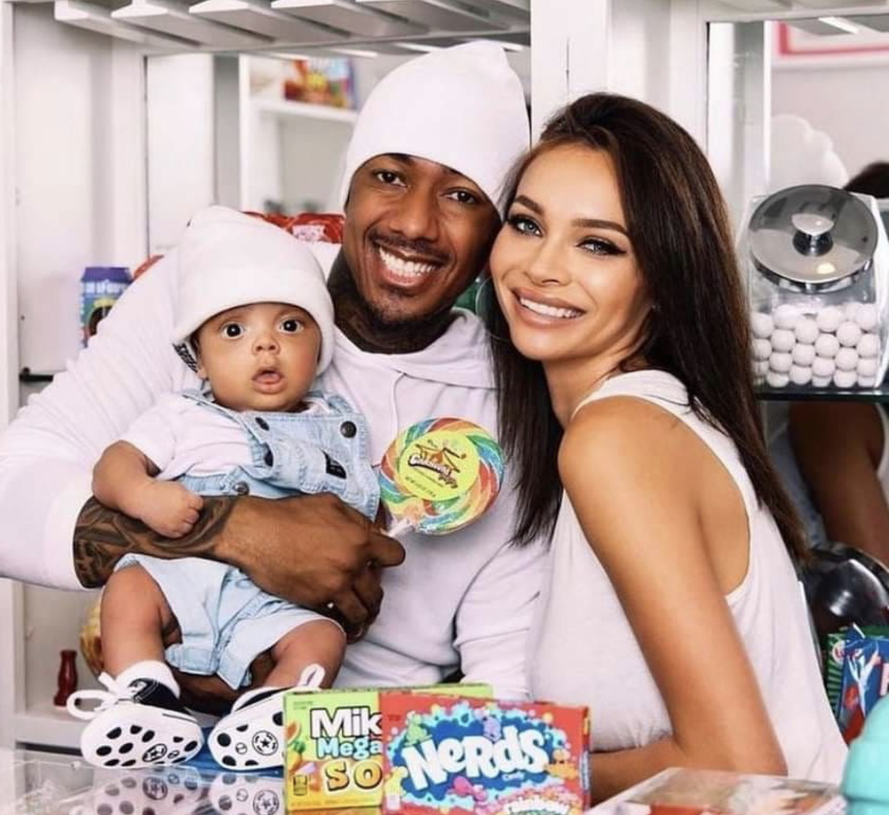 Nick Cannon and Alyssa Scott with their son