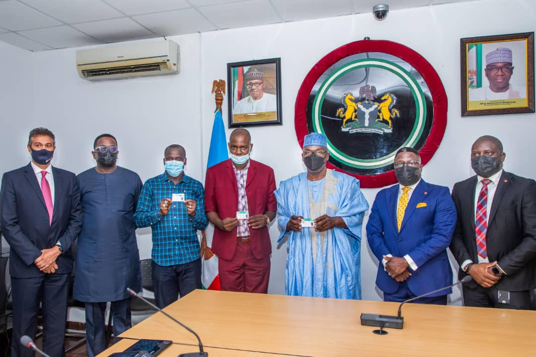 Abdulrahman Abdulrazaq unveils Kwara Residents agency, card project