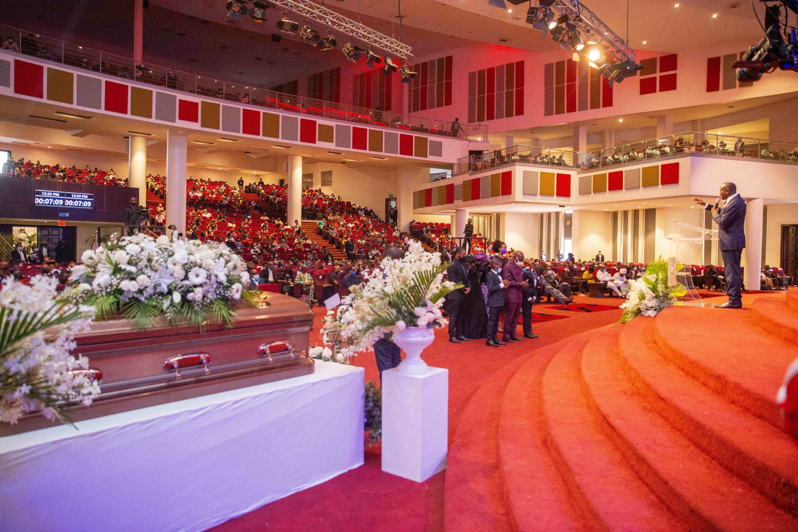 PFN President, Bishop Francis Wale Oke while praying for the Odukoyas at the funeral service of the late Pastor Nomthi Odukoya in Lagos, on Tuesday