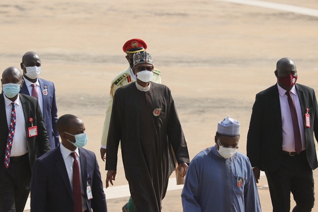 Buhari received by some Federal Executive members.