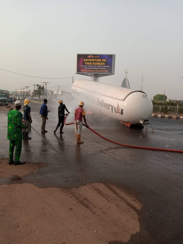 The headless gas tank in Ilorin