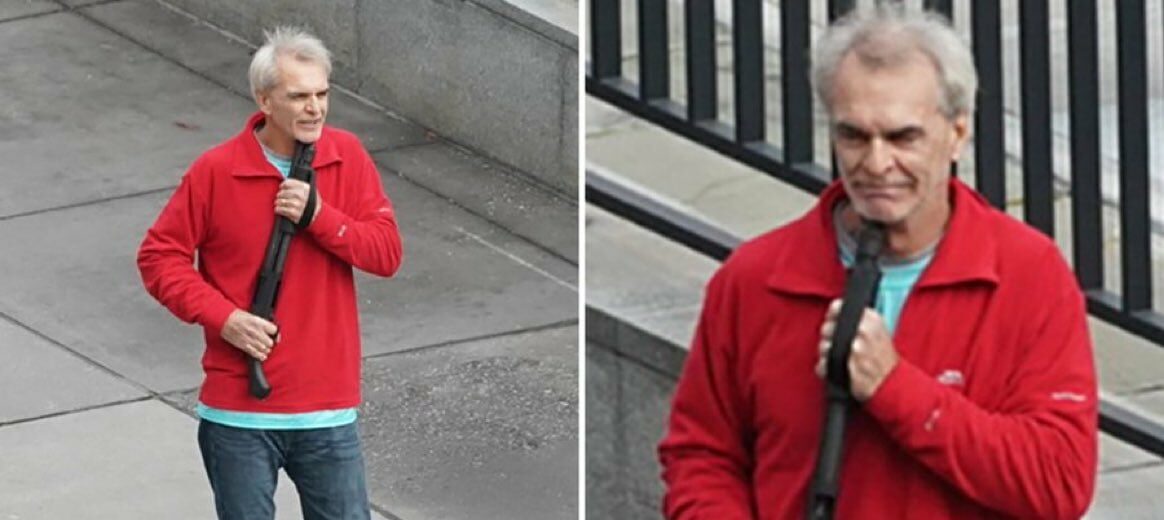 The shotgun wielding man at UN headquarters. Photo NYPD