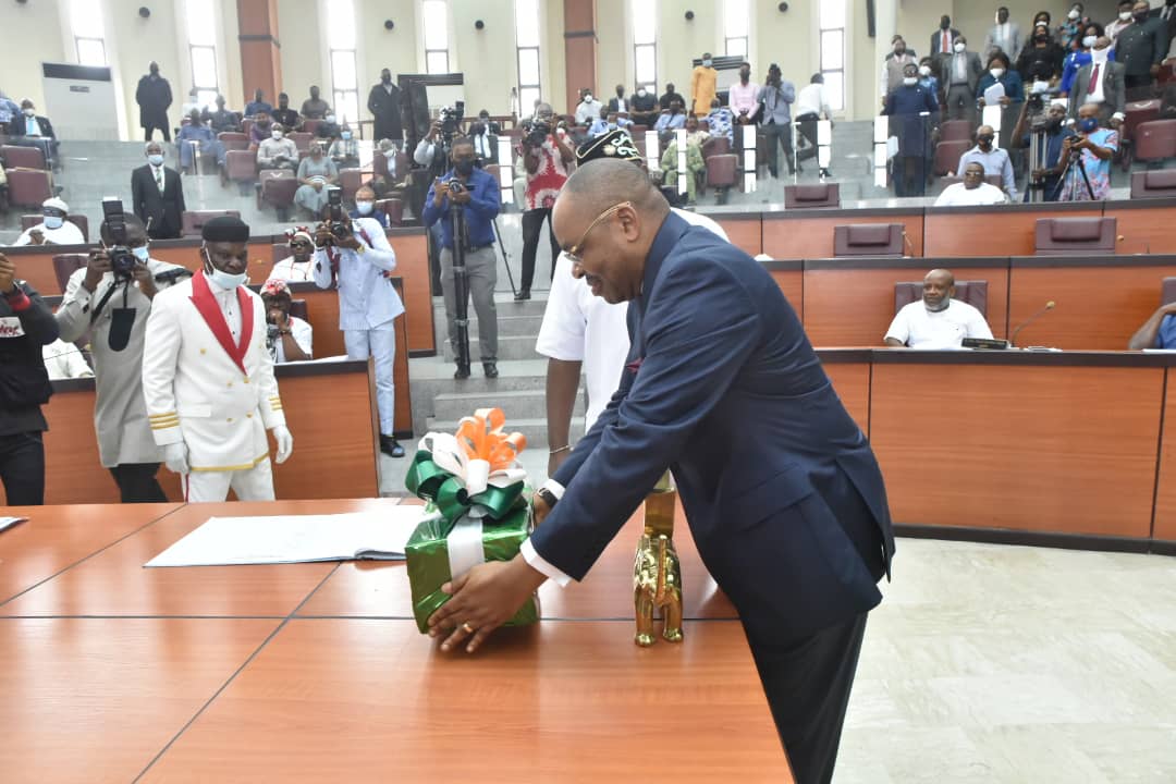 Akwa Ibom Assembly passes 2022 appropriation bill worth N586 bn