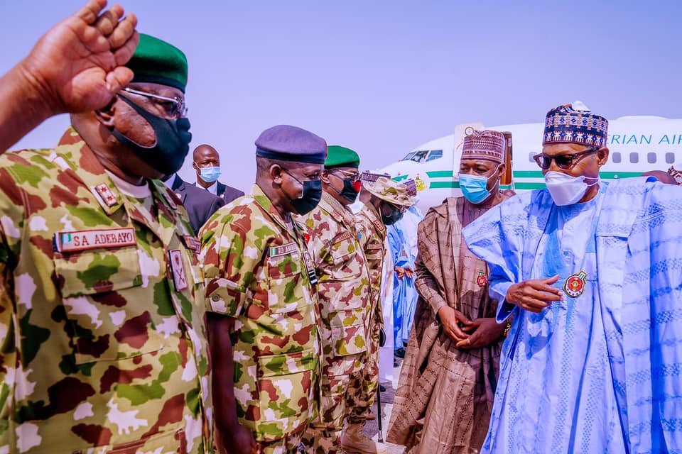 President Buhari with military chiefs