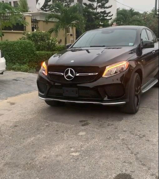 Peruzzi's new Mercedes Benz GLE